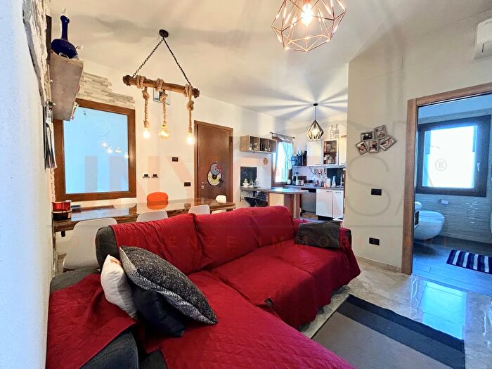 Casa trilocale in vendita in Via Molini, Veggiano