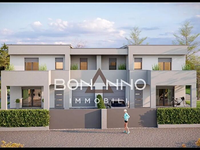 Casa con 5 locali in vendita in Via Don Orione, Trebaseleghe