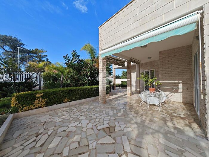 Casa con 5 locali in vendita in Residence Valentini, Bari