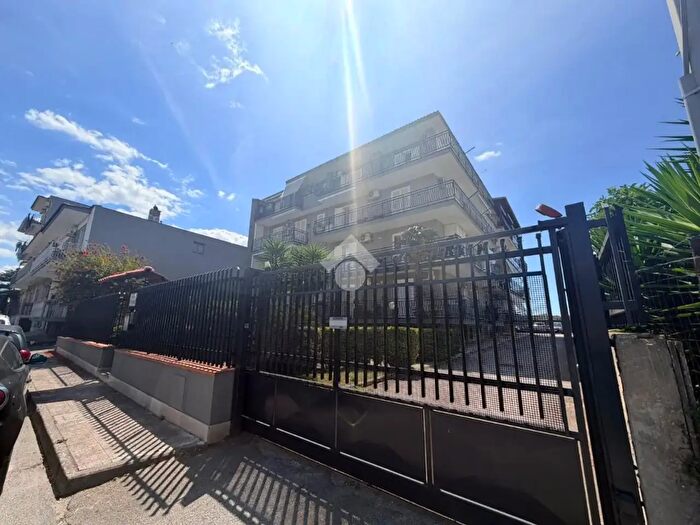 Appartamento trilocale in vendita in Via Filichito, Volla