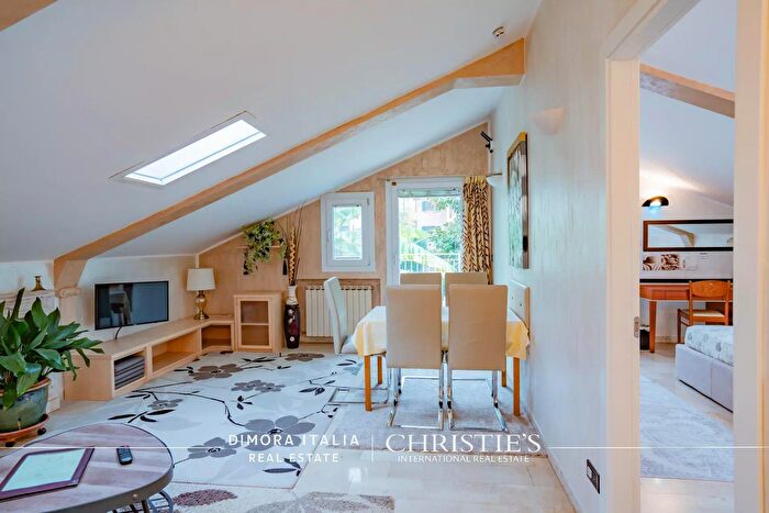 Appartamento con 6 locali in vendita in Venezia