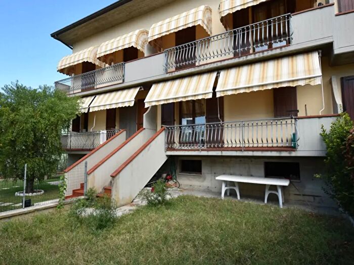 Casa quadrilocale in vendita in Via Ugo La Malfa, Roncofreddo