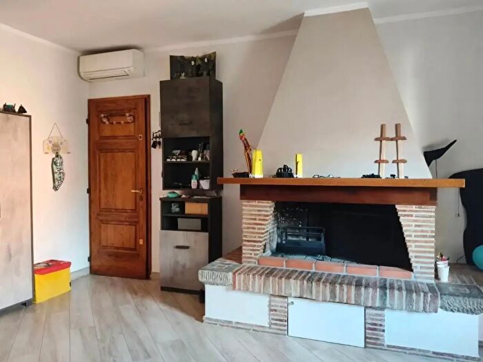 Appartamento con 5 locali in vendita in PozzaleCase Nuove Fi, Empoli