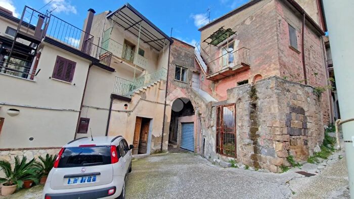 Appartamento quadrilocale in vendita in Contrada Verroni, SantAgata De Goti