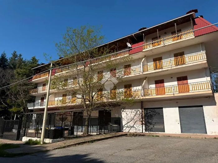 Appartamento trilocale in vendita in Contrada Piana Caruso, CoriglianoRossano