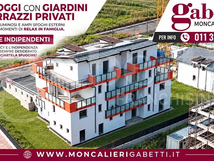 Appartamento con 5 locali in vendita in Via Pateri Snc, Nichelino