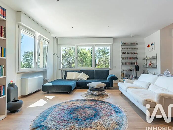 Appartamento con 6 locali in vendita in Viale Villa Eugenia, Civitanova Marche