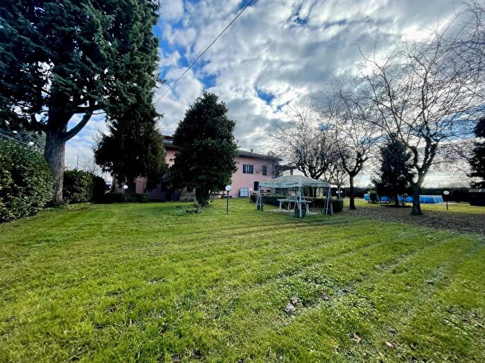 Casa con 5 locali in vendita in Via San Vito, Spilamberto