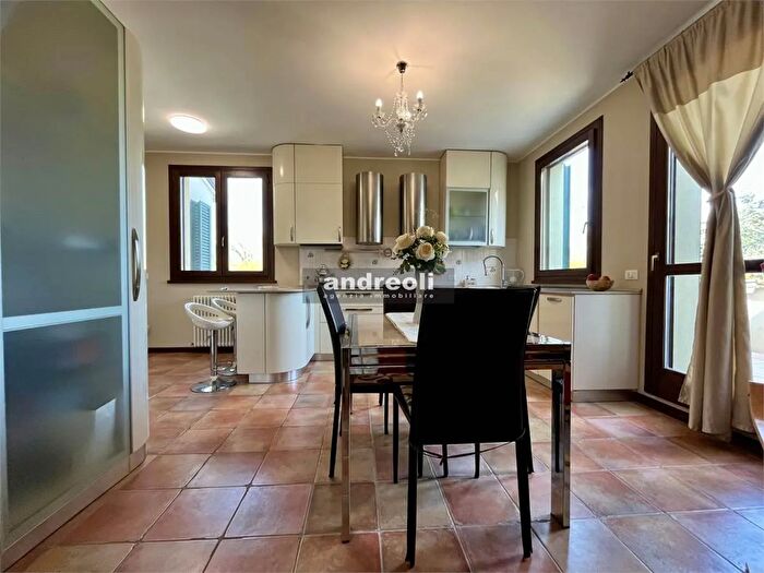 Appartamento quadrilocale in vendita in Jesi