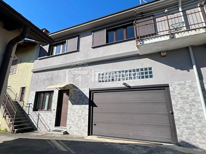 Casa con 5 locali in vendita in Via Val della Torre, Caselette