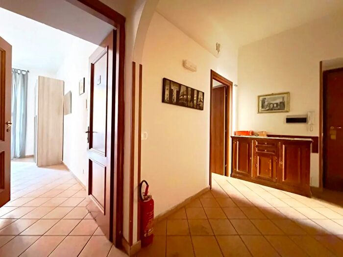 Appartamento quadrilocale in vendita in Via Principe Amedeo, Roma