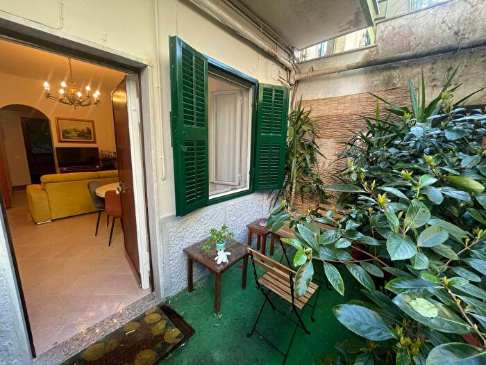 Appartamento bilocale in affitto in Via Brigata Bologna, Fuorigrotta, Napoli