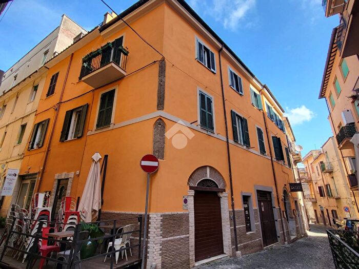 Appartamento quadrilocale in vendita in Velletri