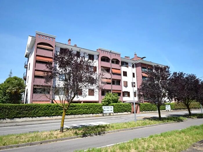 Appartamento quadrilocale in vendita in Via Paolo Andreani, Brugherio
