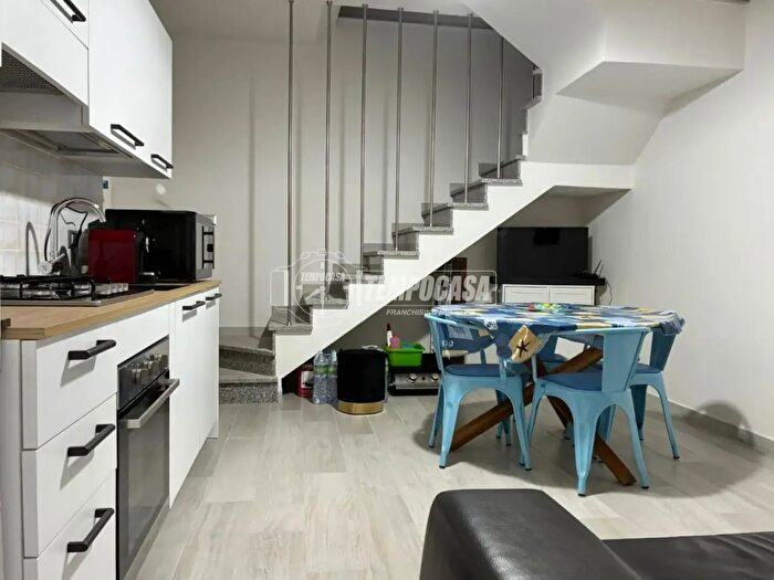 Casa trilocale in vendita in Via Magenta, Calasetta