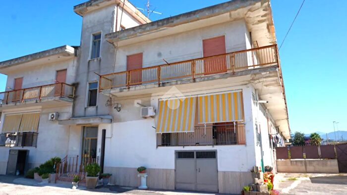 Appartamento con 7 locali in affitto in Via Amerigo Vespucci, Pontecagnano Faiano