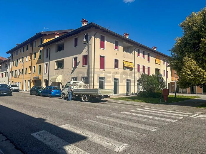 Appartamento trilocale in vendita in Via Camillo Benso Conte di Cavour c, Palmanova