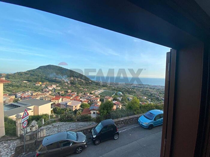 Appartamento quadrilocale in affitto in Maranola Trivio, Formia