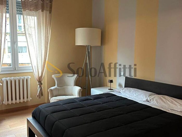 Appartamento trilocale in affitto in Via Giuseppe Zanardelli, Alberti Bellariva, Firenze