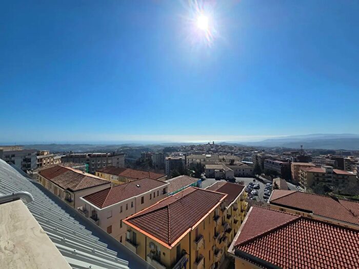 Appartamento con 5 locali in vendita in Catanzaro