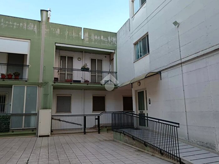 Appartamento quadrilocale in vendita in Via Enrico Toti, Cassano Delle Murge