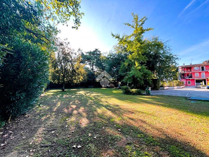 Appartamento bilocale in vendita in Viale G Mazzini, Chiari