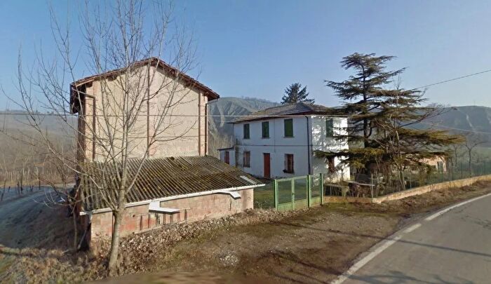 Appartamento in vendita in Via Ponticelli Pieve Imola Ponticelli, Imola