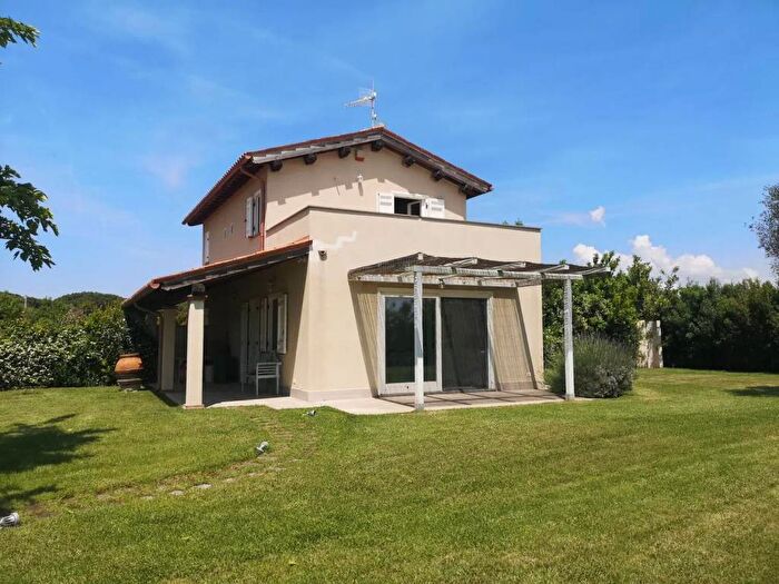 Casa trilocale in affitto in Strada Provinciale, Montalto di Castro