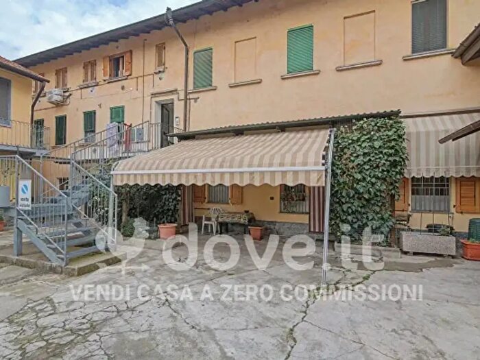 Appartamento trilocale in vendita in Via Piave, Lodi Vecchio
