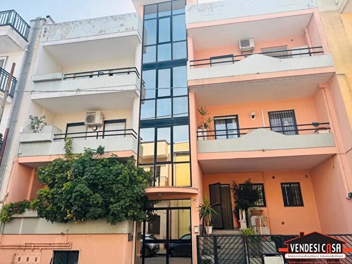 Appartamento trilocale in vendita in Via Rutigliano, Adelfia