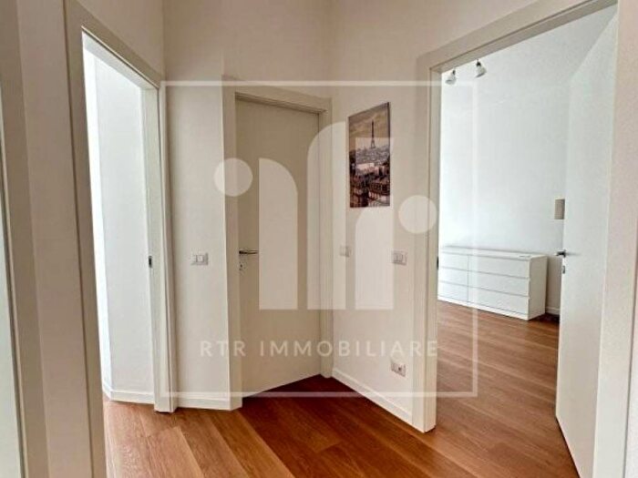 Appartamento trilocale in affitto in Via Ambrogio Campiglio, Città Studi, Milano