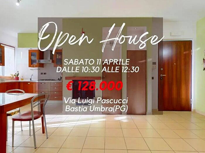 Appartamento trilocale in vendita in Via Luigi Pascucci, Bastia Umbra