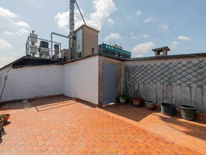 Appartamento trilocale in affitto in Via Gioacchino Murat, Istria, Milano