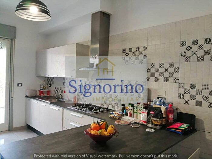 Appartamento trilocale in affitto in Via Corsica, Grottasanta Tunisi, Siracusa