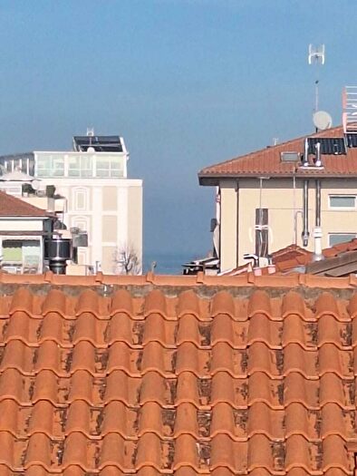 Appartamento con 8 locali in vendita in Rimini