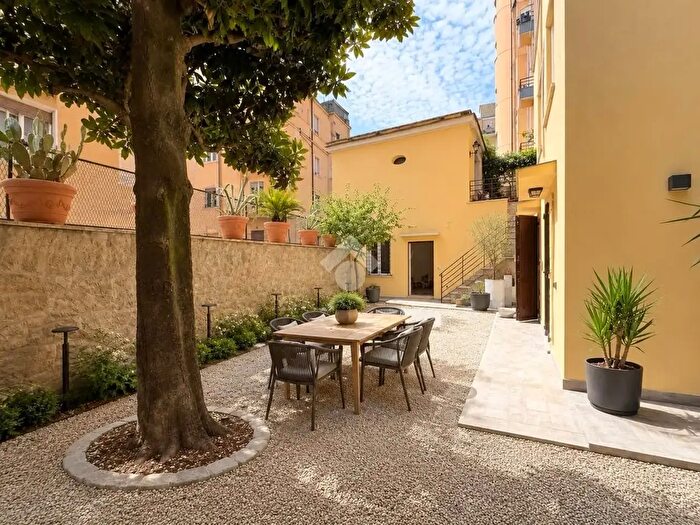 Appartamento con 5 locali in affitto in Via Barnaba Oriani, Roma