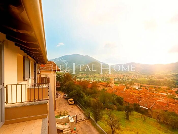 Appartamento quadrilocale in vendita in Via Moia, Vigano San Martino