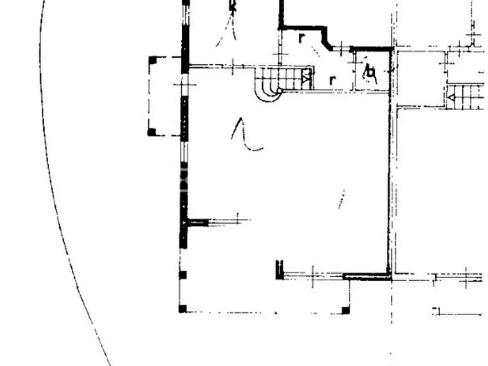 Casa con 6 locali in vendita in Basiglio