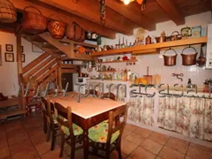 Appartamento trilocale in affitto in Fumane