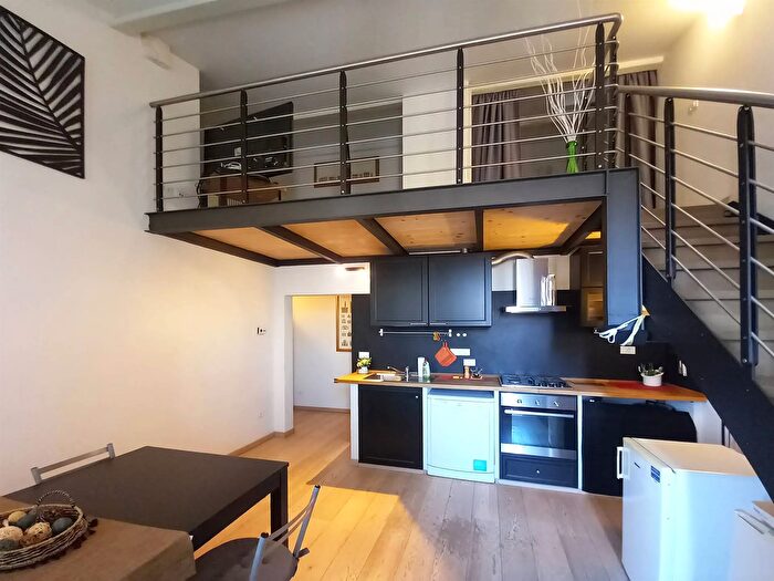 Appartamento quadrilocale in affitto in Firenze, Firenze