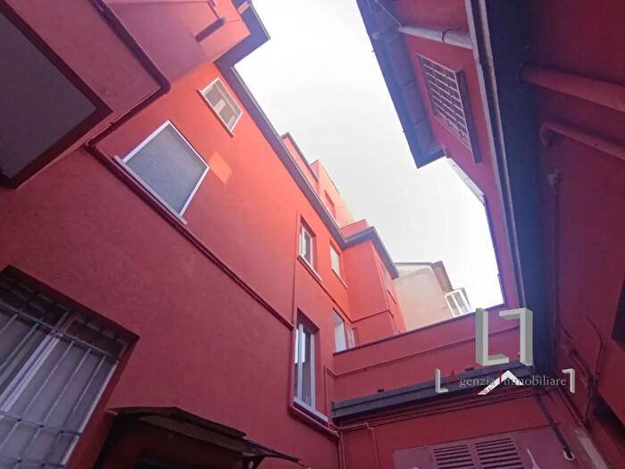 Appartamento bilocale in affitto in Via Cosenza, Milano
