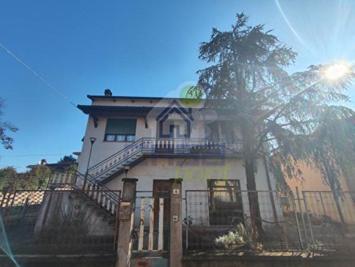 Casa trilocale in vendita in Via Matteotti, Pieve San Giacomo