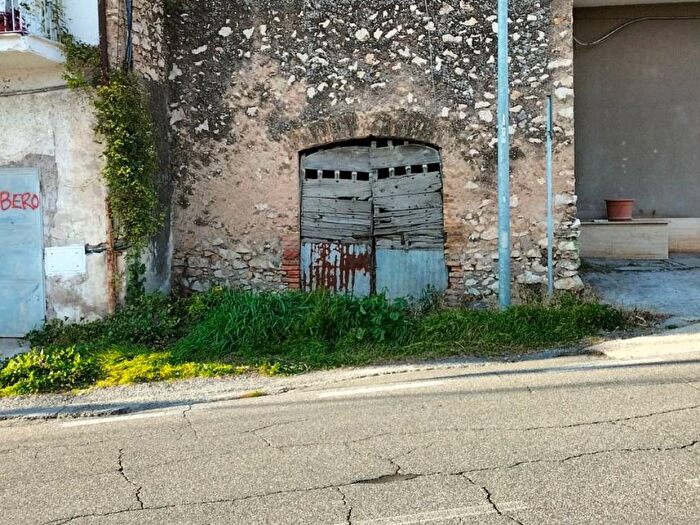 Casa trilocale in vendita in Via Romana, Montecelio, Guidonia Montecelio