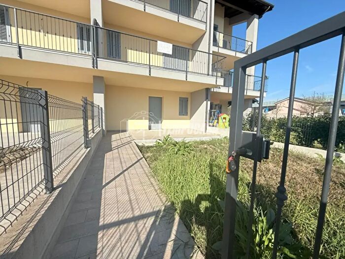 Appartamento con 7 locali in vendita in Via Gomma, Camposanto