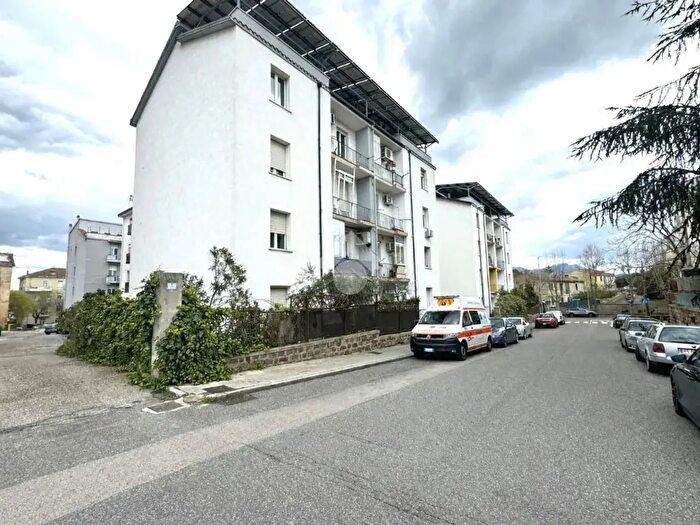 Appartamento trilocale in vendita in Via Piemonte, Nuoro