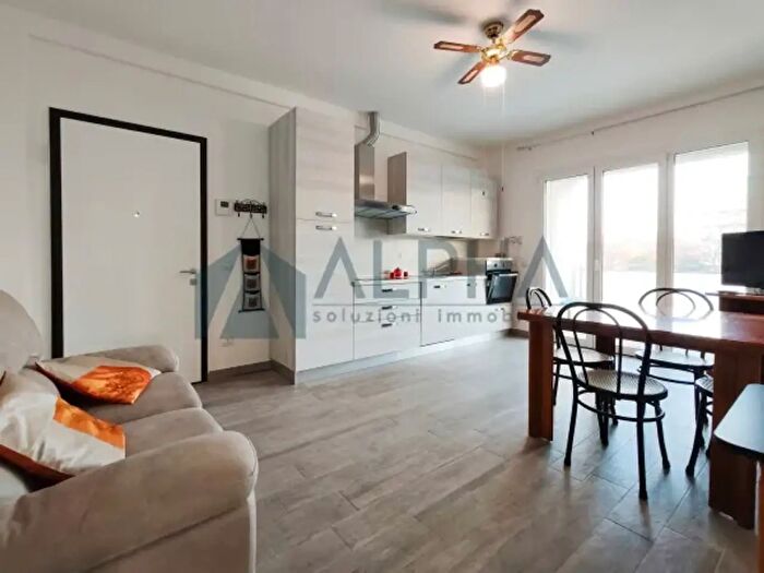 Appartamento trilocale in vendita in Viale Giotto, Cesenatico