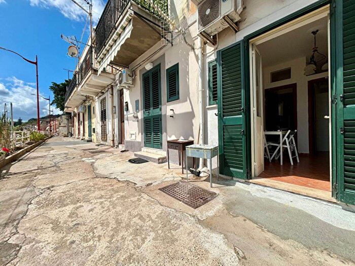 Appartamento bilocale in affitto in Via Consolare Pompea, Villaggio Pace, Messina