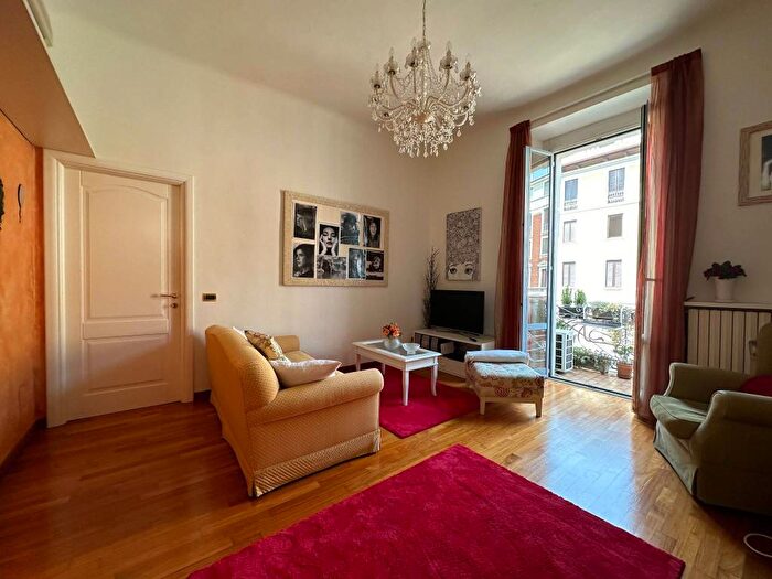 Appartamento bilocale in affitto in Via Adige, Porta Romana Medaglie dOro, Milano