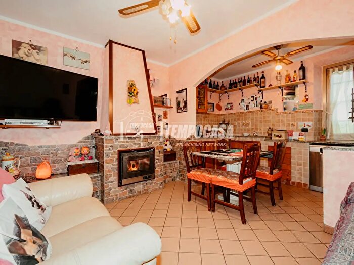 Casa trilocale in vendita in Via Guglielmo Oberdan, Tromello