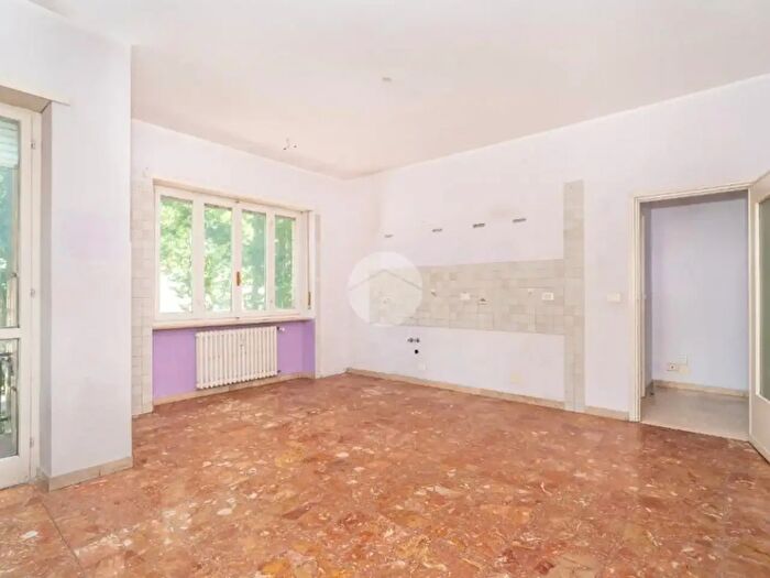 Appartamento trilocale in vendita in Viale Papa Giovanni XXIII, Beinasco